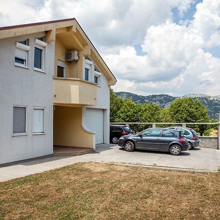 Ana Apartments Cetinje Exterior photo